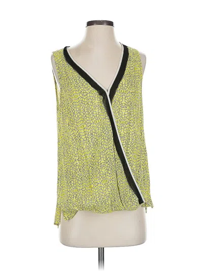 Pre-owned Daniel Rainn Sleeveless Blouse In Yellow