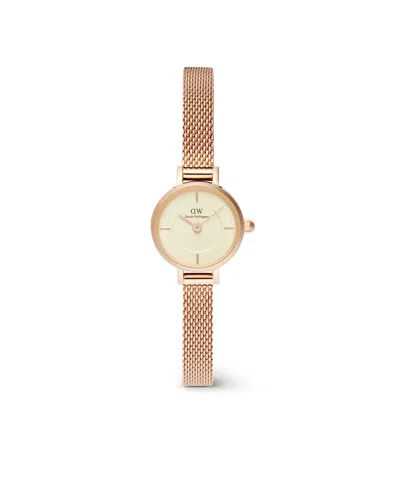 Daniel Wellington Unisex Analog Rose Gold-tone Stainless Steel Watch, 19mm