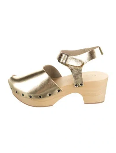 Pre-owned Daniela Gregis Leather Pumps In Gold/metallic