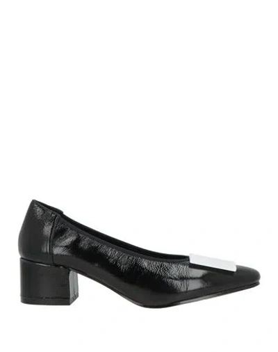 Daniele Ancarani Woman Pumps Black Size 8 Leather