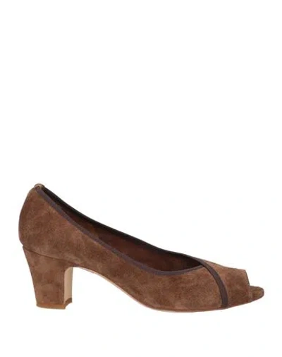 Daniele Ancarani Woman Pumps Brown Size 6.5 Leather