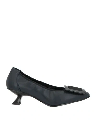 Daniele Ancarani Woman Pumps Midnight Blue Size 6 Leather