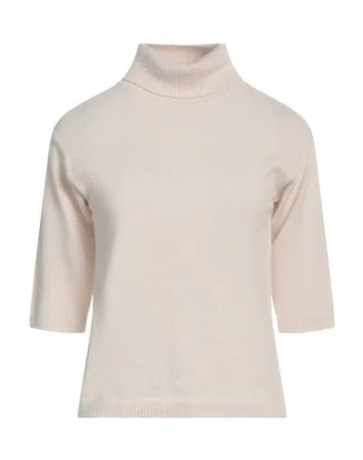Daniele Fiesoli Woman Turtleneck Cream Size M Merino Wool, Cashmere