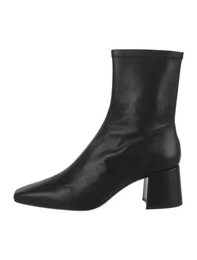 Pre-owned Daniella Shevel Leather Boots In Black