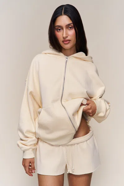 Danielle Guizio Ny Fleece Short In Neutral