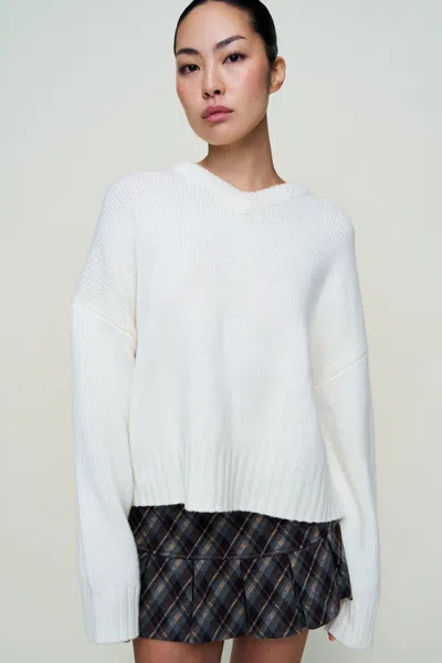 Danielle Guizio Ny Joni Cashmere V-neck Jumper In White