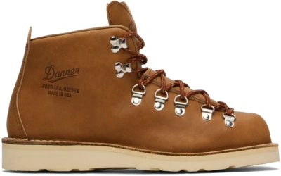 Danner Tan Mountain Light Boots In Kenton