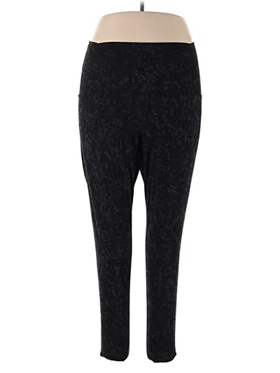 Pre-owned Danskin Active Pants In Black