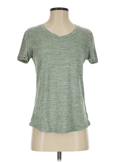 Pre-owned Danskin Active T-shirt In Green