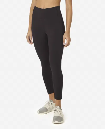 Danskin Breeze Capri Leggings In Black Salt