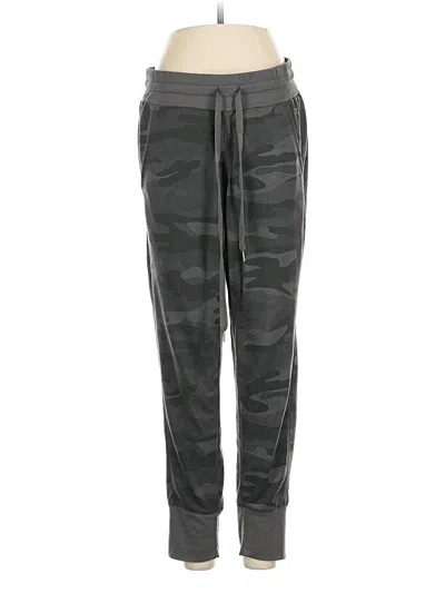 Pre-owned Danskin Casual Pants In Gray