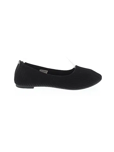Pre-owned Danskin Flats In Black