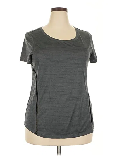 Pre-owned Danskin Now Active T-shirt In Gray