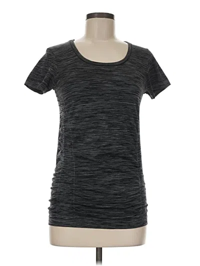 Pre-owned Danskin Now Active T-shirt In Gray