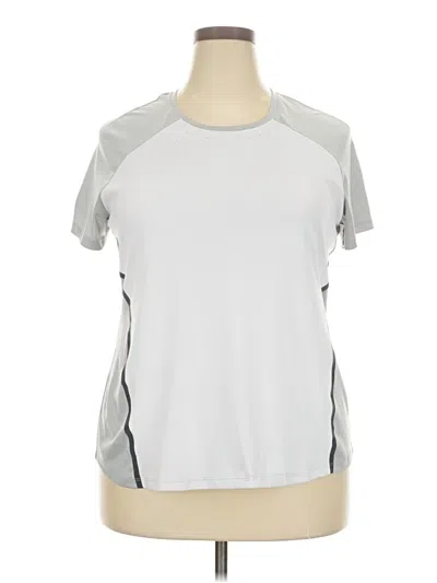 Pre-owned Danskin Now Active T-shirt In Silver
