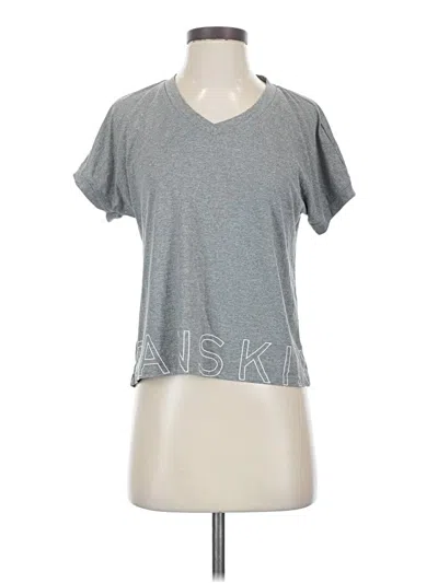 Pre-owned Danskin Short Sleeve T-shirt In Gray