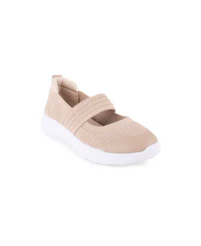 Danskin Women's Challenge Round Toe Sneakers In Natural