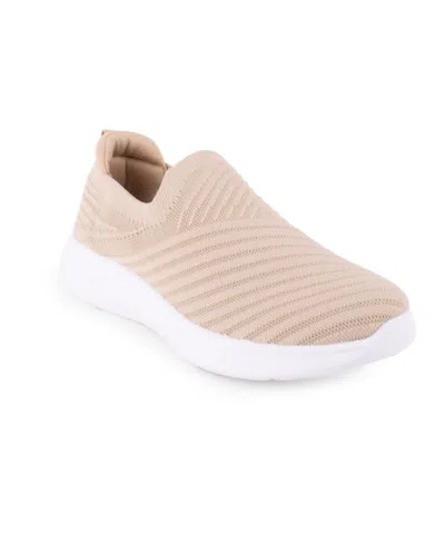 Danskin Women's Excite Round Toe Sneakers In Natural