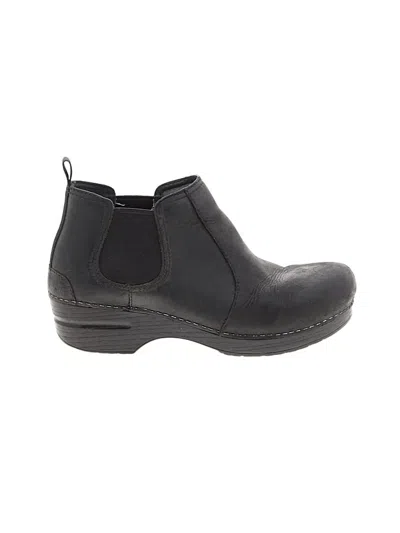 Pre-owned Dansko Ankle Boots In Black