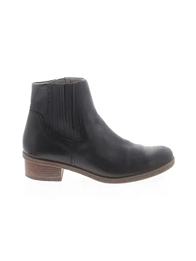 Pre-owned Dansko Ankle Boots In Black
