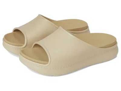Dansko Devyn In Sand