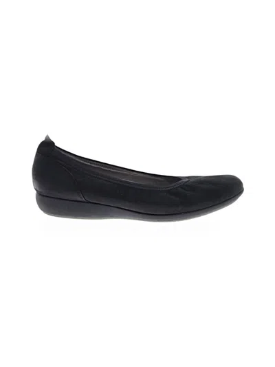 Pre-owned Dansko Flats In Black