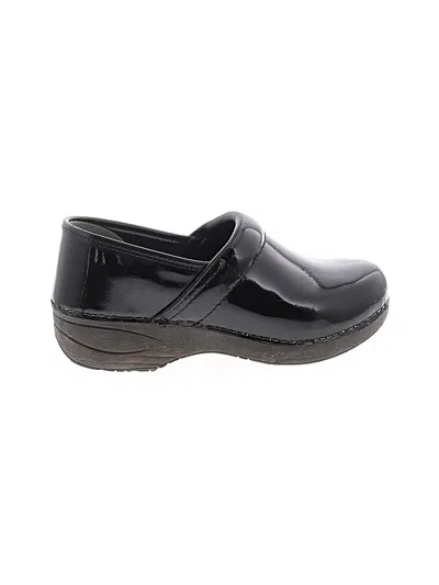 Pre-owned Dansko Flats In Black