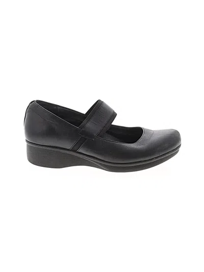 Pre-owned Dansko Flats In Black