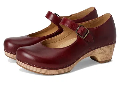 Dansko Lilah Flat Shoes Red Waxy Burnished : Eu 38 (us