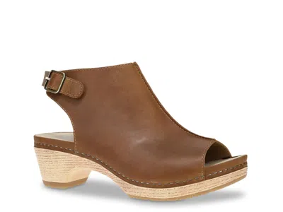 Dansko Lizzy Platform Sandal In Brown