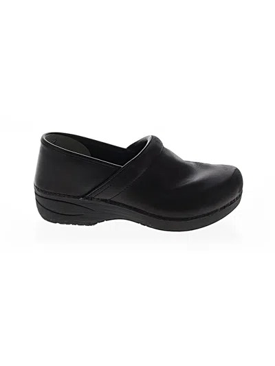 Pre-owned Dansko Mule/clog In Black