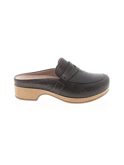 Pre-owned Dansko Mule/clog In Black