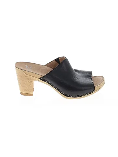 Pre-owned Dansko Mule/clog In Black