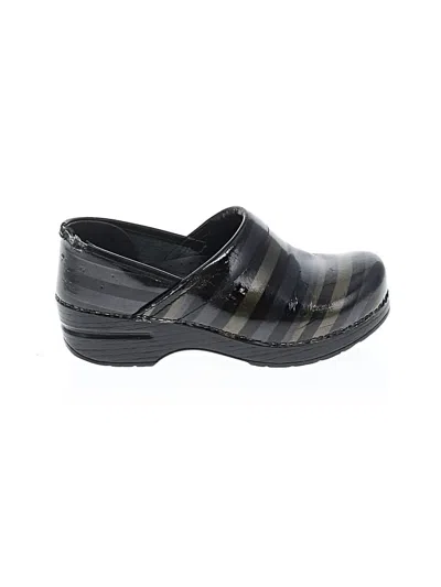 Pre-owned Dansko Mule/clog In Black