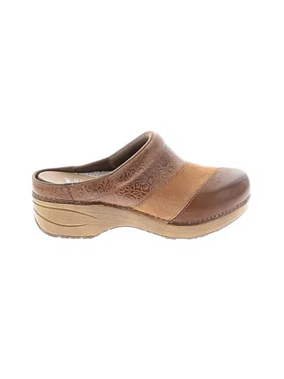 Pre-owned Dansko Mule/clog In Brown