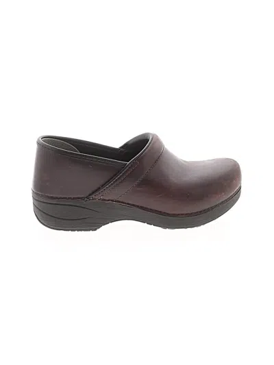 Pre-owned Dansko Mule/clog In Burgundy
