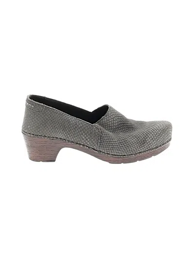 Pre-owned Dansko Mule/clog In Gray