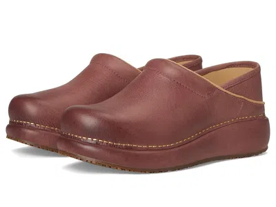 Dansko Platform Pro In Brown