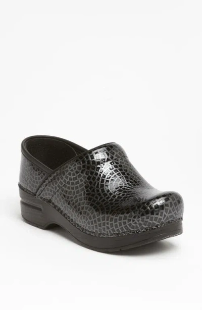 Dansko 'professional' Clog In Black