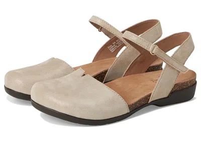 Dansko Rowan Flat In Neutral