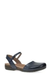 Dansko Rowan Flat