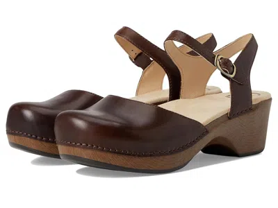 Dansko Sam In Brown
