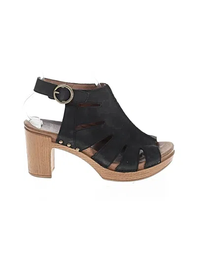 Pre-owned Dansko Sandals In Black