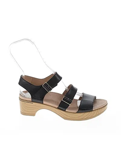 Pre-owned Dansko Sandals In Black