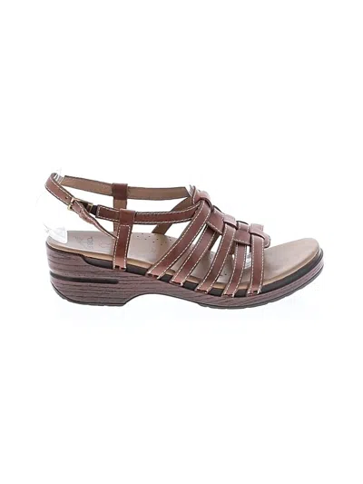Pre-owned Dansko Sandals In Brown