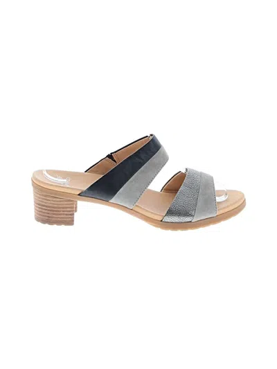 Pre-owned Dansko Sandals In Gray