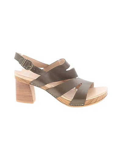 Pre-owned Dansko Sandals In Gray