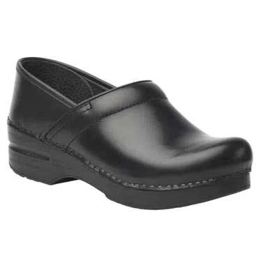 DANSKO UNISEX PROFESSIONAL WIDE CABRIO CLOG IN BLACK