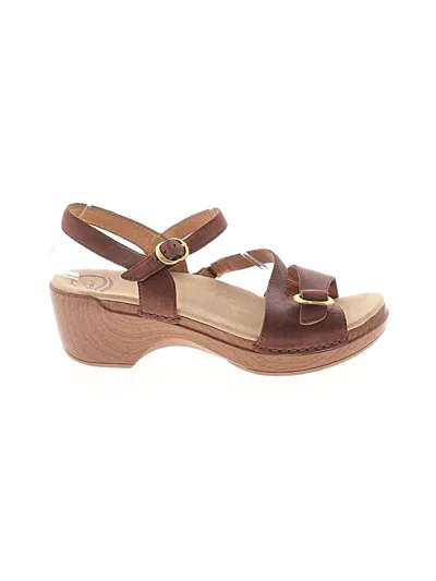 Pre-owned Dansko Wedges In Brown