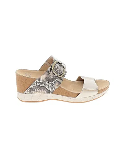 Pre-owned Dansko Wedges In Ivory